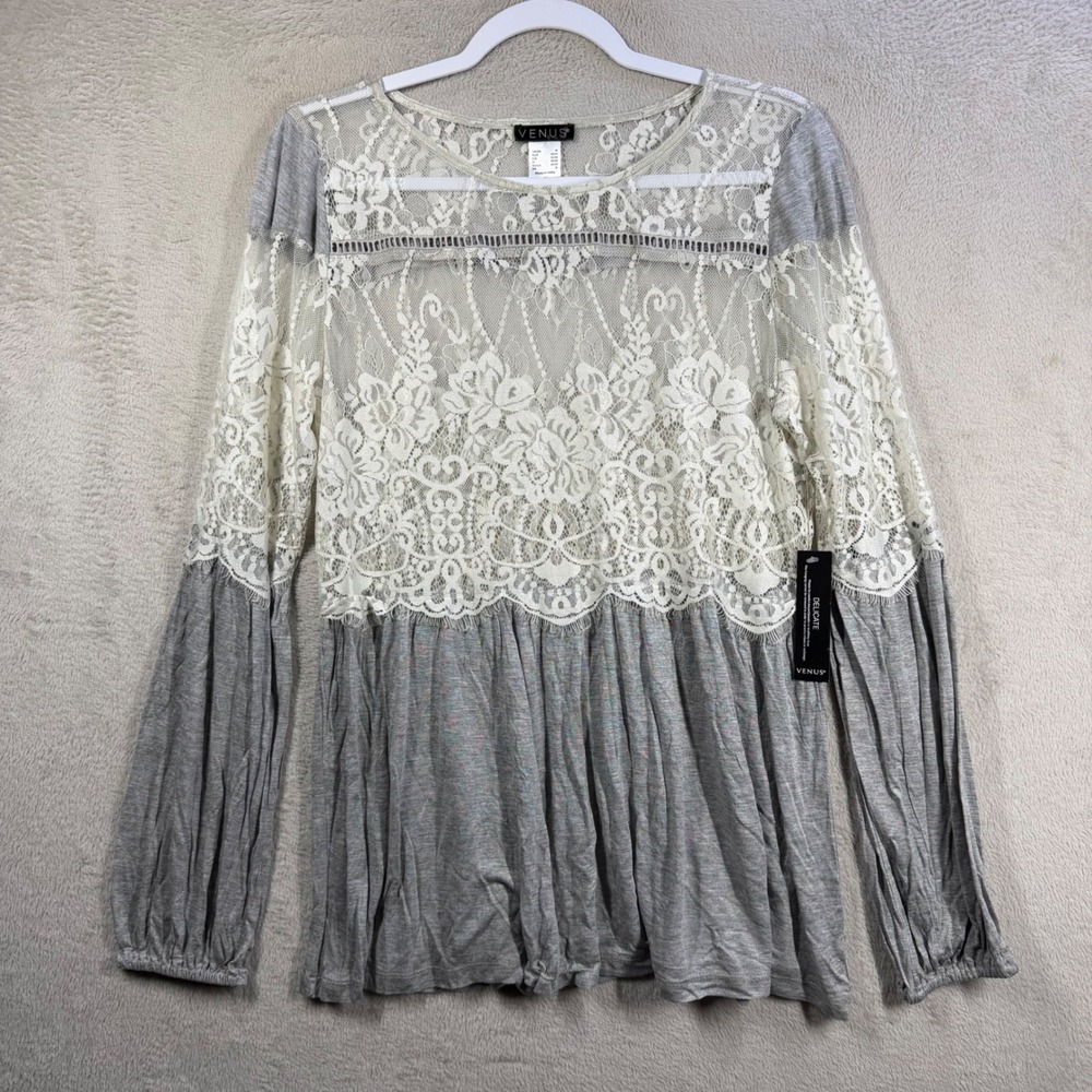 Venus Lace Peplum Top Womens M Gray Cream Boho Long Sleeve 66-14000